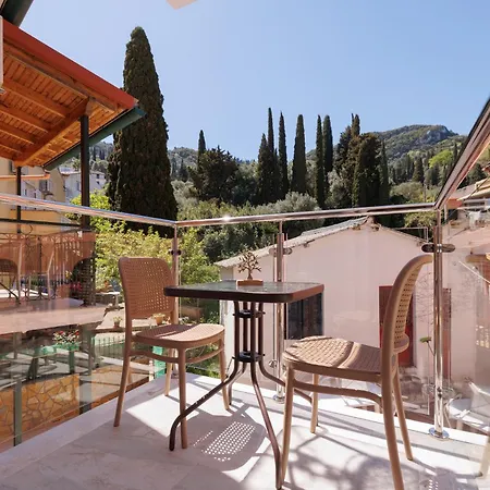 Plaka 3 Apartman *